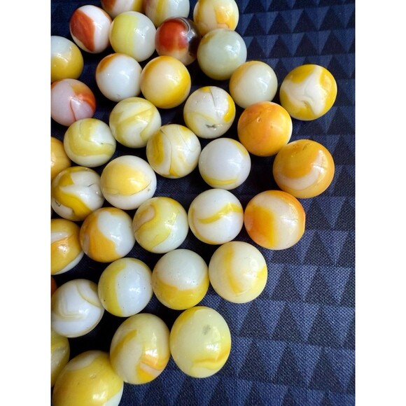 VTG. Akro Alley, Peltier, Rainbow Yellow Glass Marbles Lot Of 44 - Picture 11 of 15